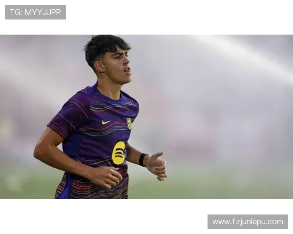 德赫亚盛赞布斯克茨:简约优雅的独特球风让比赛变得轻松无比 德赫亚盛赞布斯克茨:简约优雅的独特球风让比赛变得轻松无比