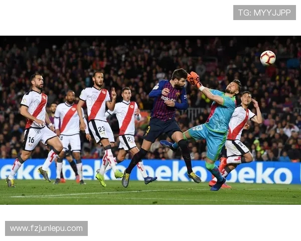 赫拉德莫雷诺破门 比利亚雷亚尔半场1比0领先巴列卡诺