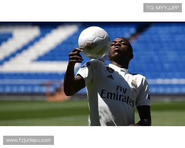 巴尔达诺：维尼修斯表现出色但需学会情绪控制才能更进一步