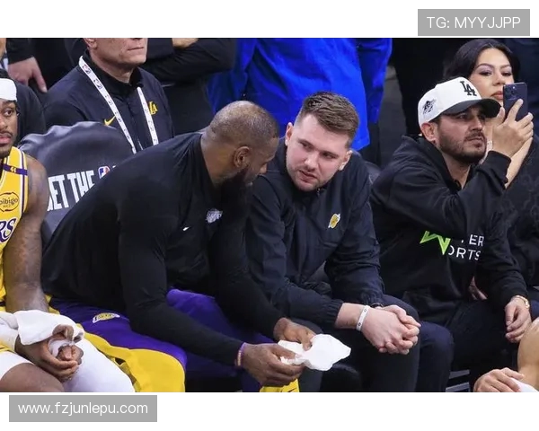 原创东契奇亲自下场！曝其推动湖人交易字母哥，詹皇或迎最强三巨头冲冠