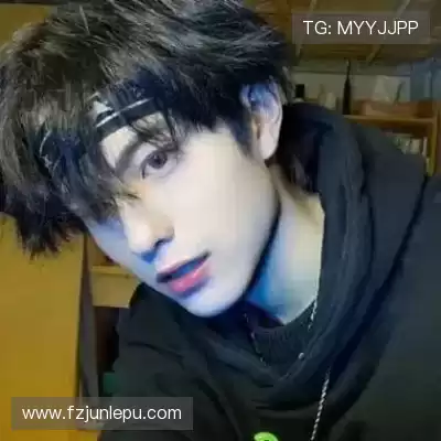 万瑛羚